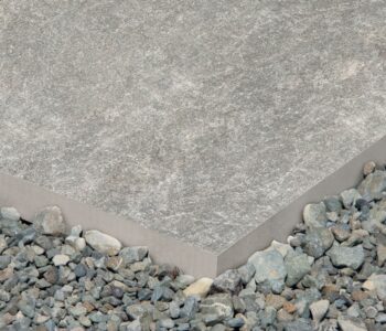 Oros Stone on Gravel